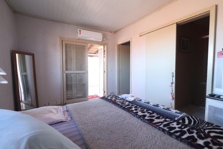 Casa à venda com 180m², 3 quartos e 2 vagasQuarto 4