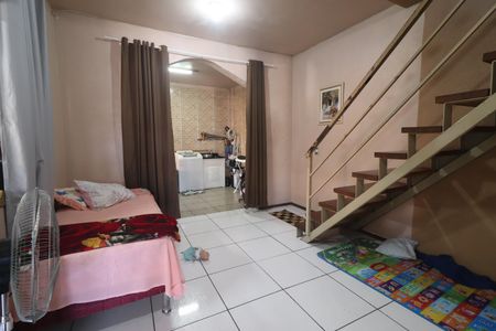 Casa à venda com 180m², 3 quartos e 2 vagasSala 2