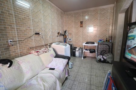 Casa à venda com 180m², 3 quartos e 2 vagasLavanderia