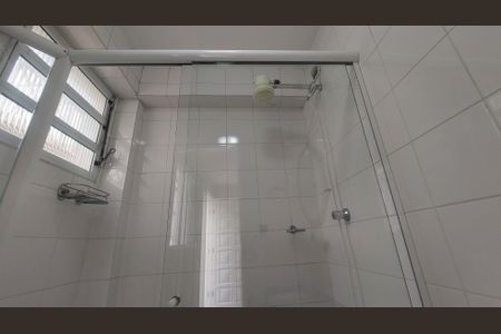 Casa à venda com 517m², 5 quartos e 8 vagas Casa à venda com 517m², 5 quartos e 8 vagasBanheiro de serviço