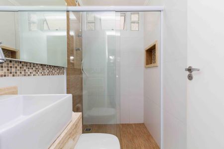 Apartamento à venda com 73m², 2 quartos e 1 vaga Apartamento à venda com 73m², 2 quartos e 1 vagaBanheiro 1