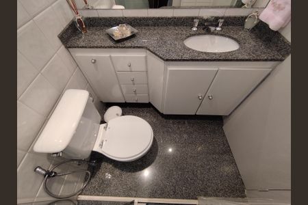 Apartamento à venda com 75m², 3 quartos e 1 vaga Apartamento à venda com 75m², 3 quartos e 1 vagaBanheiro - torneira