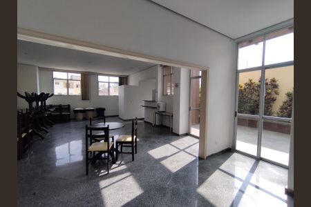 Apartamento à venda com 75m², 3 quartos e 1 vaga Apartamento à venda com 75m², 3 quartos e 1 vagaÁrea comum - Salão de festas