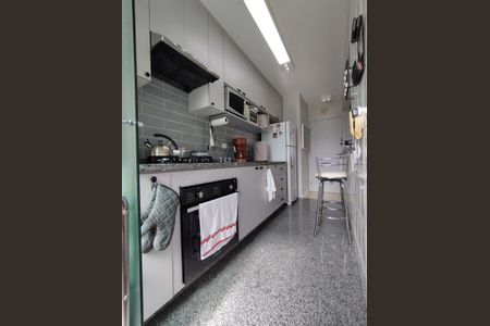 Apartamento à venda com 75m², 3 quartos e 1 vaga Apartamento à venda com 75m², 3 quartos e 1 vagaCozinha