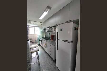 Apartamento à venda com 75m², 3 quartos e 1 vaga Apartamento à venda com 75m², 3 quartos e 1 vagaCozinha