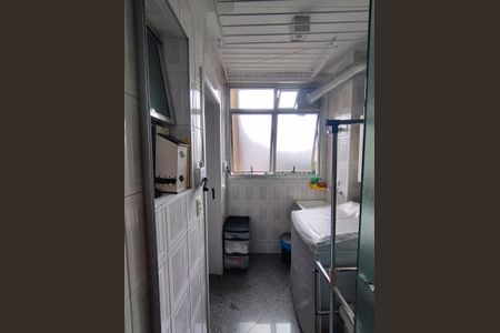 Apartamento à venda com 75m², 3 quartos e 1 vaga Apartamento à venda com 75m², 3 quartos e 1 vagaÁrea de Serviço