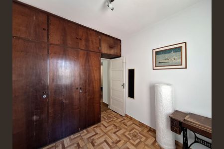 Casa à venda com 420m², 5 quartos e sem vaga Casa à venda com 420m², 5 quartos e sem vagaQuarto 3