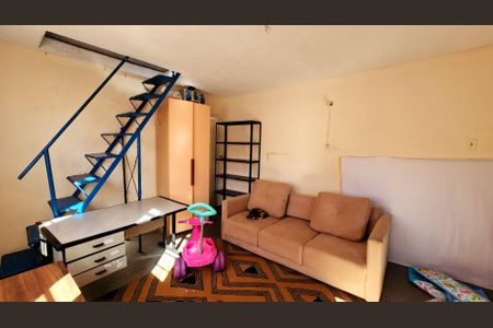 Casa à venda com 280m², 3 quartos e 2 vagas Casa à venda com 280m², 3 quartos e 2 vagasSala 2