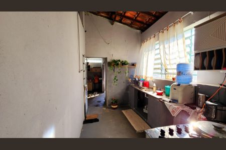 Casa à venda com 280m², 3 quartos e 2 vagas Casa à venda com 280m², 3 quartos e 2 vagasCozinha 2