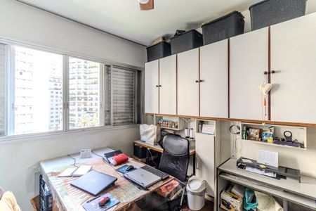 Apartamento à venda com 184m², 3 quartos e 1 vagaQuarto 1