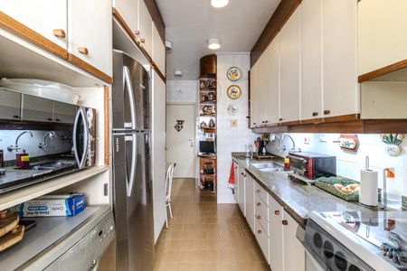 Apartamento à venda com 184m², 3 quartos e 1 vagaCozinha