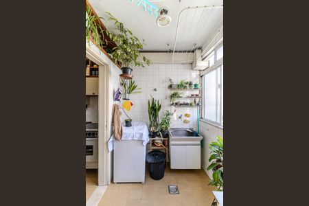 Apartamento à venda com 184m², 3 quartos e 1 vagaÁrea de Serviço