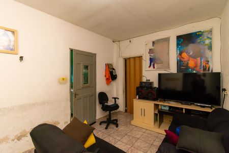 Casa à venda com 150m², 2 quartos e 2 vagas Casa à venda com 150m², 2 quartos e 2 vagasCasa 2 - Sala