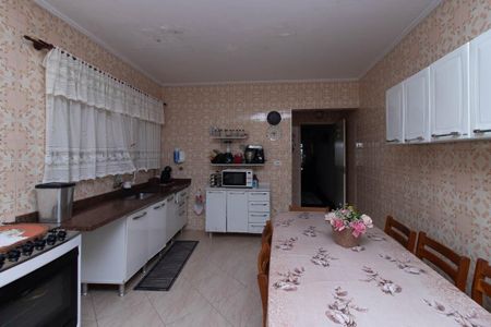 Casa à venda com 176m², 3 quartos e 2 vagas Casa à venda com 176m², 3 quartos e 2 vagasCozinha