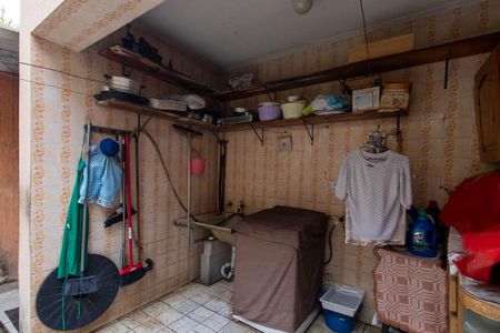 Casa à venda com 176m², 3 quartos e 2 vagas Casa à venda com 176m², 3 quartos e 2 vagasÁrea de Serviço