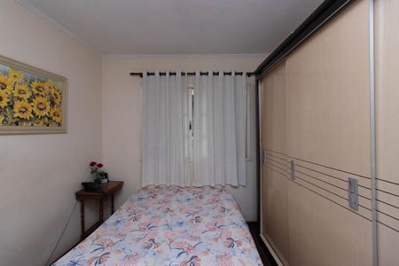 Casa à venda com 176m², 3 quartos e 2 vagas Casa à venda com 176m², 3 quartos e 2 vagasQuarto 2