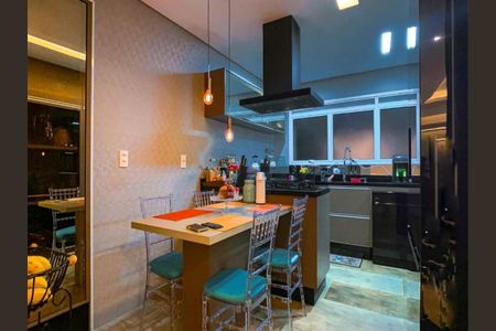 Apartamento à venda com 238m², 3 quartos e 4 vagas Apartamento à venda com 238m², 3 quartos e 4 vagasFoto 10