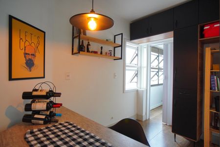 Apartamento à venda com 138m², 2 quartos e 2 vagasEscritório