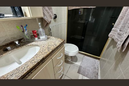 Apartamento à venda com 114m², 3 quartos e 2 vagasBanheiro quarto 3