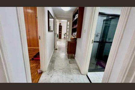 Apartamento à venda com 134m², 3 quartos e sem vaga