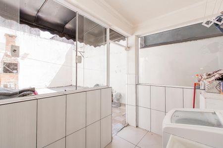 Casa à venda com 151m², 3 quartos e 2 vagas Casa à venda com 151m², 3 quartos e 2 vagasÁrea de Serviço