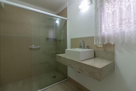 Apartamento à venda com 130m², 3 quartos e 1 vagaBanheiro