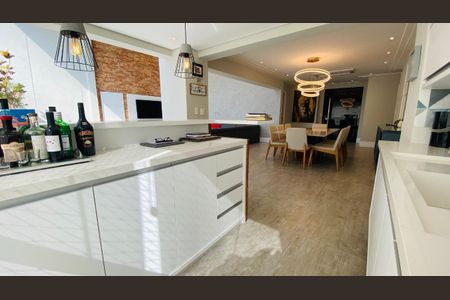 Apartamento à venda com 238m², 4 quartos e 4 vagas Apartamento à venda com 238m², 4 quartos e 4 vagasFoto 07
