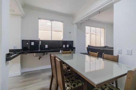 Apartamento à venda com 88m², 2 quartos e sem vagaCozinha