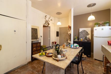 Apartamento para alugar com 277m², 4 quartos e 2 vagas Apartamento para alugar com 277m², 4 quartos e 2 vagasCozinha