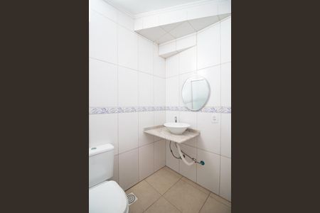 Casa para alugar com 280m², 5 quartos e 6 vagas Casa para alugar com 280m², 5 quartos e 6 vagasCobertura - banheiro