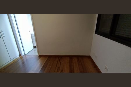 Apartamento à venda com 200m², 5 quartos e 4 vagas Apartamento à venda com 200m², 5 quartos e 4 vagasSuíte 3