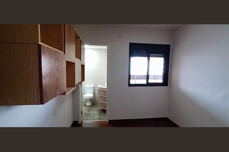 Apartamento à venda com 200m², 5 quartos e 4 vagas Apartamento à venda com 200m², 5 quartos e 4 vagasSuíte 4