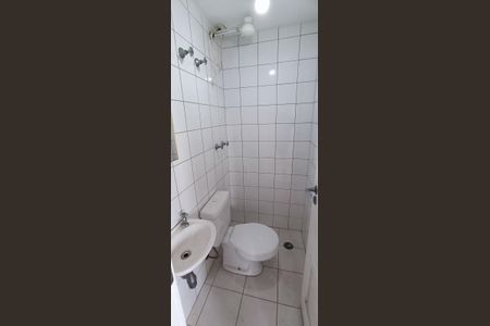 Apartamento à venda com 200m², 5 quartos e 4 vagas Apartamento à venda com 200m², 5 quartos e 4 vagasBanheiro de serviço