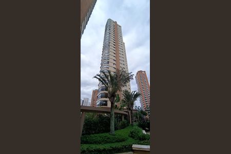 Apartamento à venda com 200m², 5 quartos e 4 vagas Apartamento à venda com 200m², 5 quartos e 4 vagasFachada