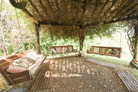 Casa de condomínio à venda com 771m², 3 quartos e 15 vagas Casa de condomínio à venda com 771m², 3 quartos e 15 vagasQuintal