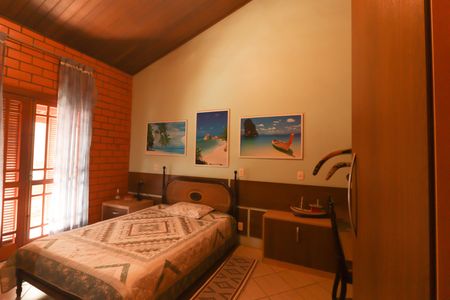 Casa de condomínio à venda com 771m², 3 quartos e 15 vagas Casa de condomínio à venda com 771m², 3 quartos e 15 vagasQuarto 1