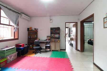 Casa à venda com 200m², 2 quartos e 6 vagas Casa à venda com 200m², 2 quartos e 6 vagasSala 2