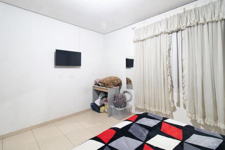 Casa à venda com 200m², 2 quartos e 6 vagas Casa à venda com 200m², 2 quartos e 6 vagasQuarto 1