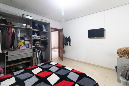 Casa à venda com 200m², 2 quartos e 6 vagas Casa à venda com 200m², 2 quartos e 6 vagasQuarto 1