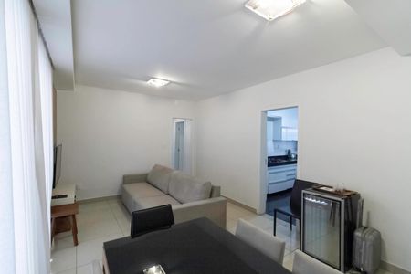 Apartamento à venda com 149m², 3 quartos e 2 vagas Apartamento à venda com 149m², 3 quartos e 2 vagasSala