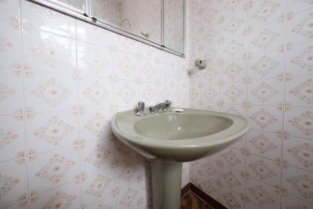 Casa à venda com 6672m², 2 quartos e 3 vagasBanheiro