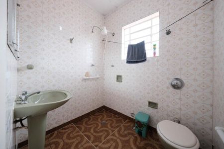 Casa à venda com 6672m², 2 quartos e 3 vagasBanheiro