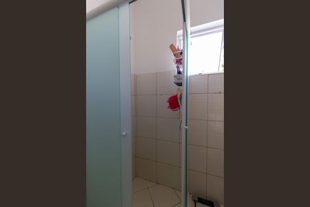 Casa para alugar com 194m², 4 quartos e 2 vagas Casa para alugar com 194m², 4 quartos e 2 vagasBanheiro da Suite 2