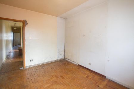 Casa à venda com 140m², 3 quartos e 2 vagas Casa à venda com 140m², 3 quartos e 2 vagasQuarto 3