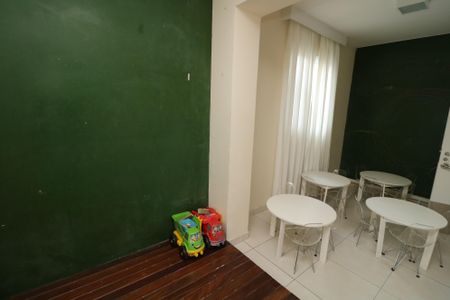 Apartamento à venda com 45m², 2 quartos e 1 vagaÁrea comum - Salão infantil