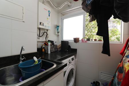 Apartamento à venda com 45m², 2 quartos e 1 vagaÁrea de Serviço