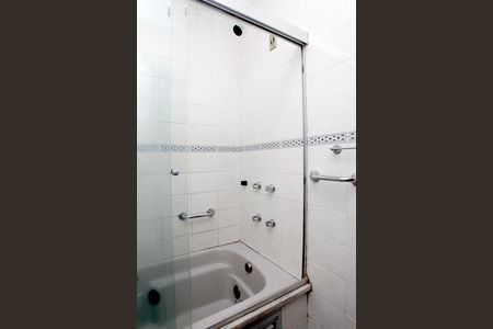 Apartamento à venda com 73m², 2 quartos e sem vagaBanheiro