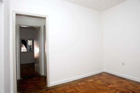 Apartamento à venda com 73m², 2 quartos e sem vagaSala