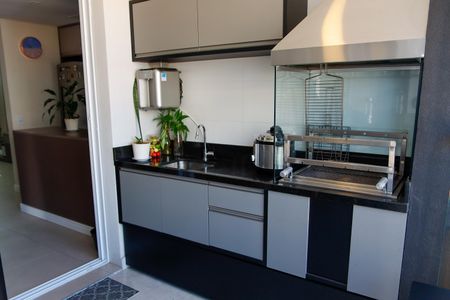 Apartamento à venda com 106m², 3 quartos e 2 vagas Apartamento à venda com 106m², 3 quartos e 2 vagasSacada