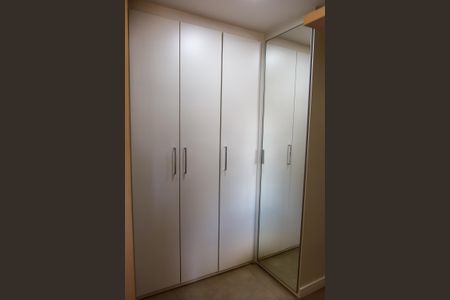 Apartamento à venda com 106m², 3 quartos e 2 vagas Apartamento à venda com 106m², 3 quartos e 2 vagasQuarto 2 - Suíte